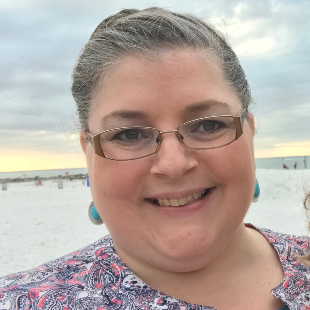 Meet your Posher, Leah